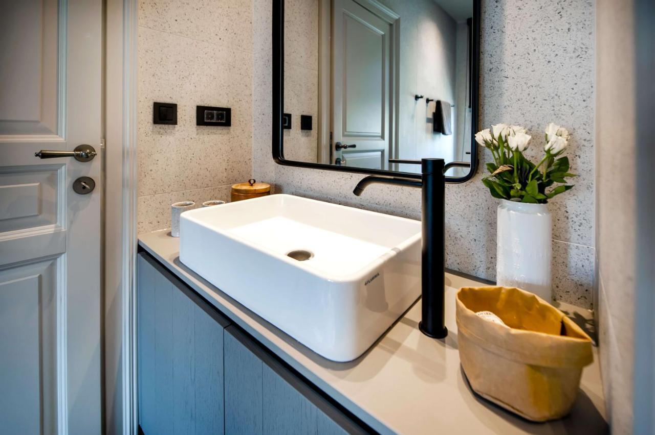 Campitelli Design Apartment Ровинь Экстерьер фото