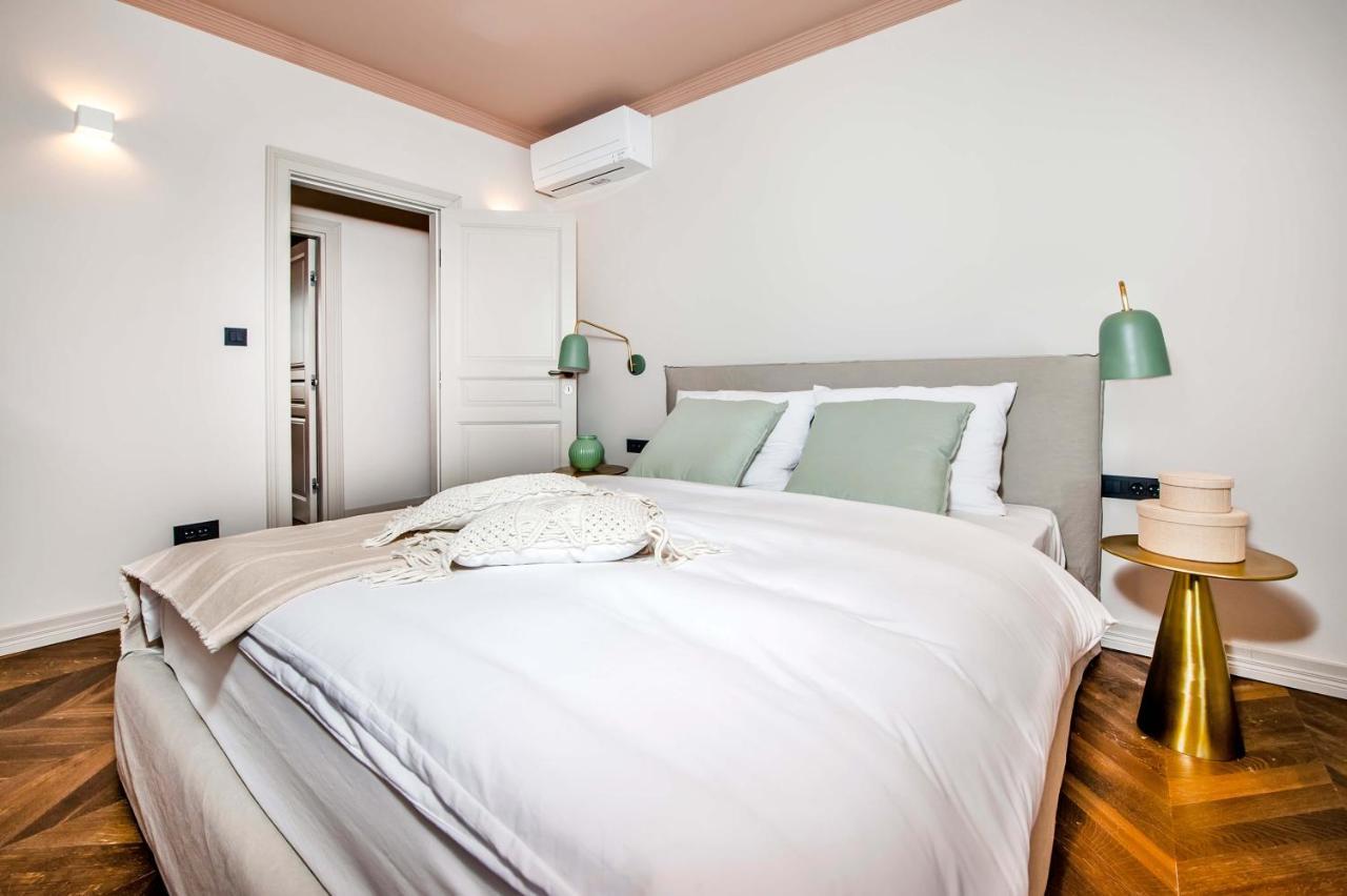 Campitelli Design Apartment Ровинь Экстерьер фото
